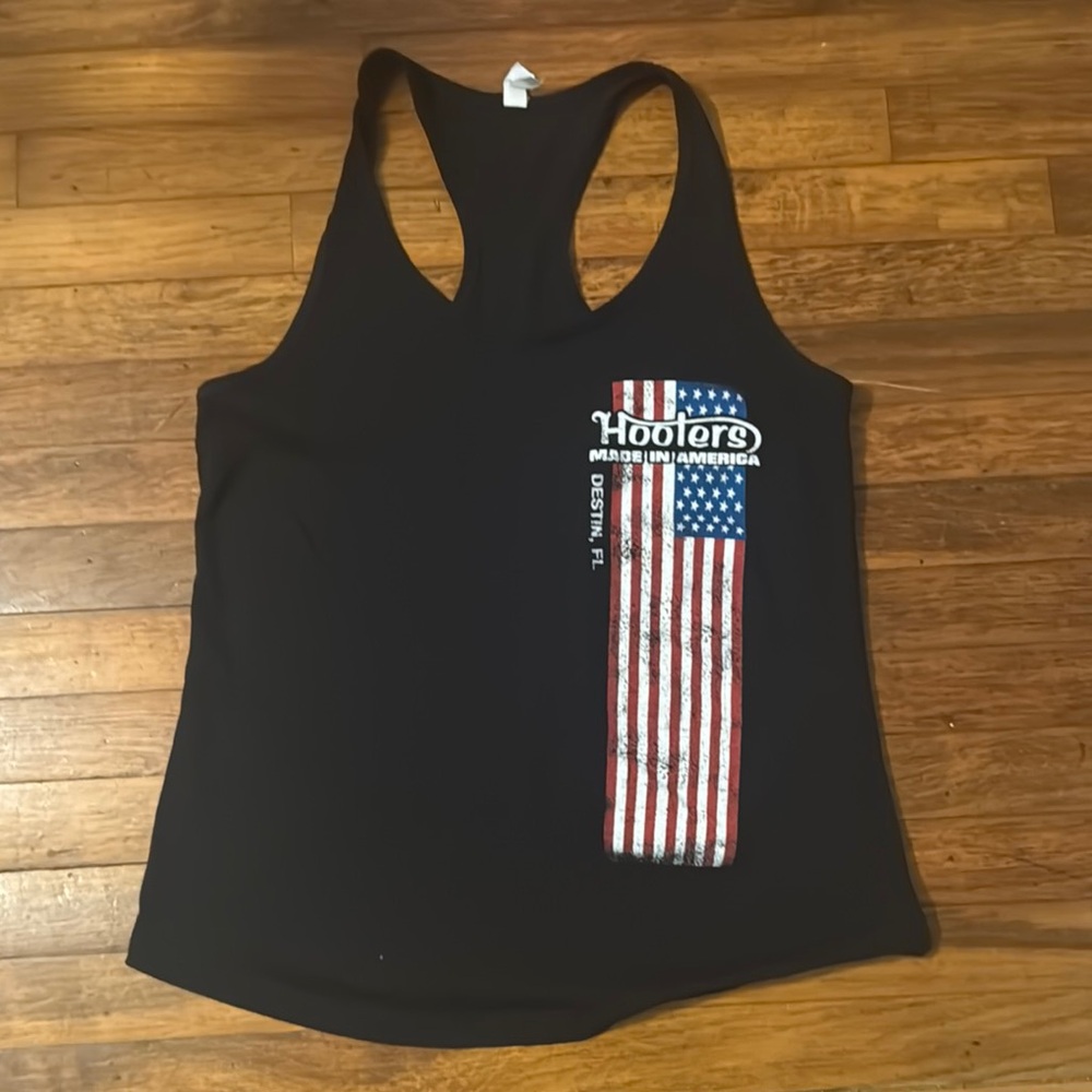 Hooters Black Sleeveless Tank Top with Patriotic Design
